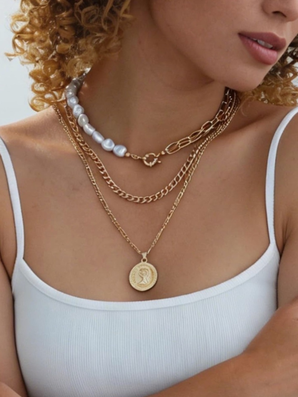 Baroque Pearl & Gold Coin
Chain Necklace Set